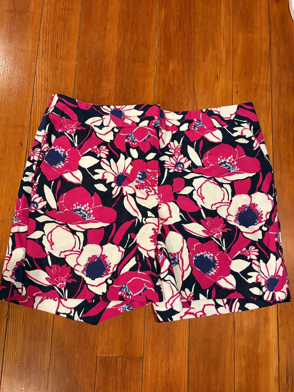 Talbots Floral Print Shorts 🌺